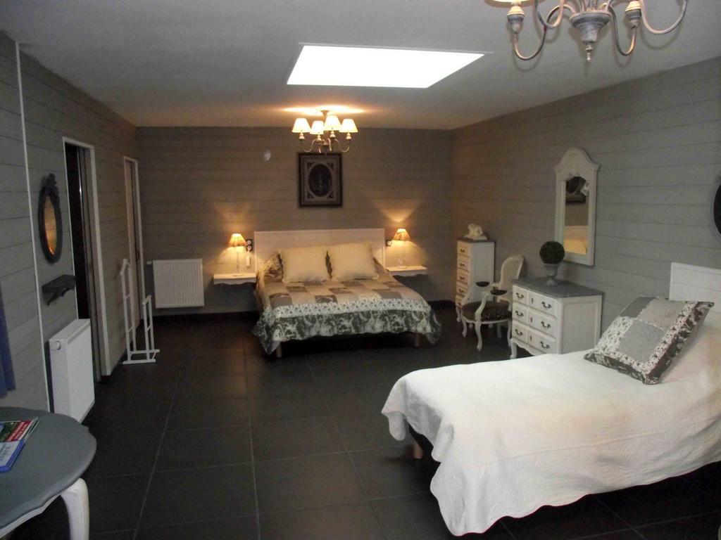 Les Belles Epoques B&B - Proche Puy Du Fou Saint-Germain-sur-Moine חדר תמונה
