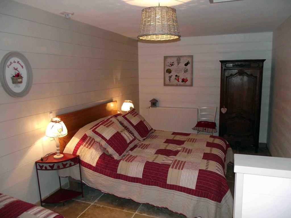 Saint-Germain-sur-Moine Les Belles Epoques B&B - Piscine - Terrasses - Brumisateurs - Proche Puy Du Fou חדר תמונה